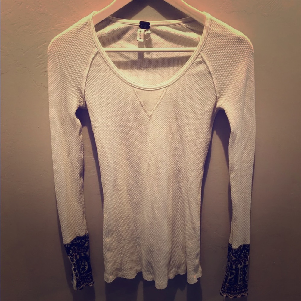 SOLD 12/28